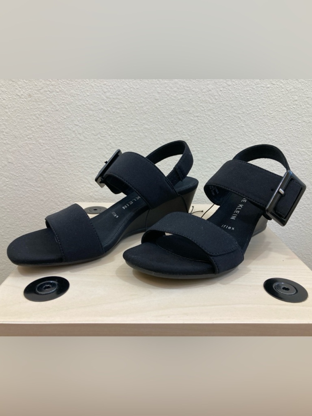 Anne Klein iFlex Black Wide Strap Wedge Heels Size 6 NWOT